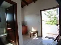 Apartment Anavaloussa